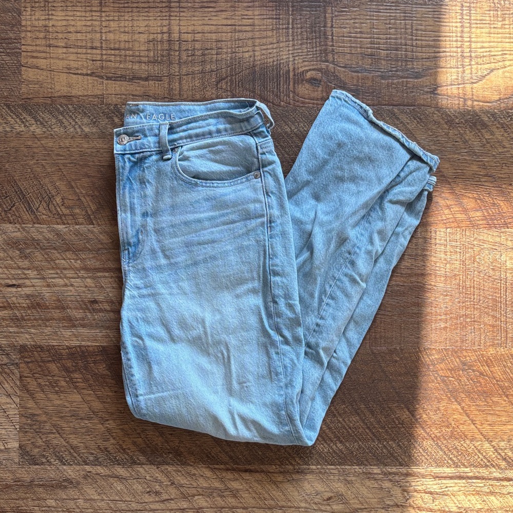 American Eagle Super High-Rise Ankle Straight Jeans